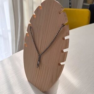 Necklace & bracelet display stand